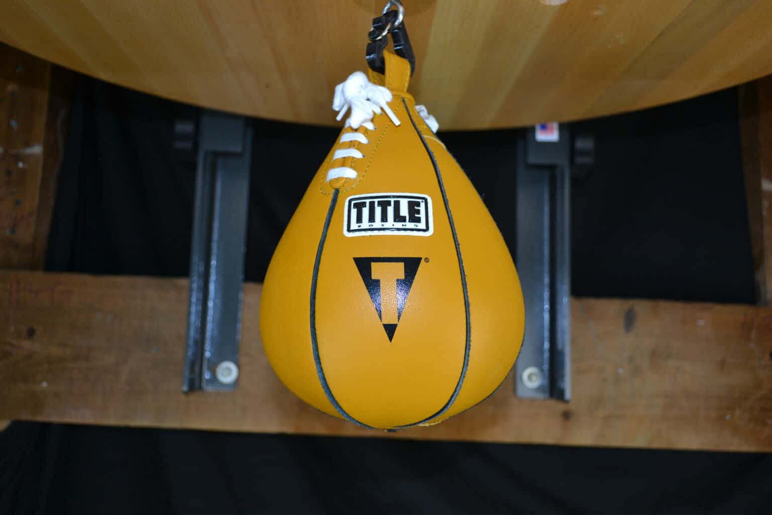 How Many Calories Does Punching the Speed Bag Burn? Speed Bag Labs