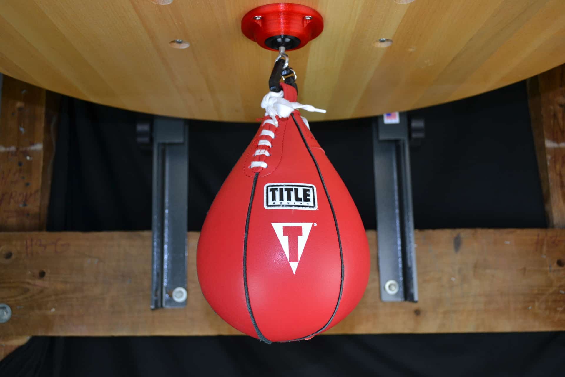 How Many Calories Does Punching the Speed Bag Burn? Speed Bag Labs